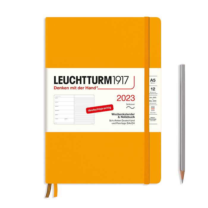 Weekly Planner & Notebook Medium (A5) 2023, Softcover, Rising Sun, German